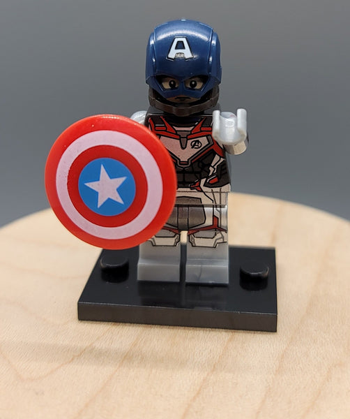 Captain America Custom minifigure. Brand new in package. Please visit shop, lots more! - BeausBricks