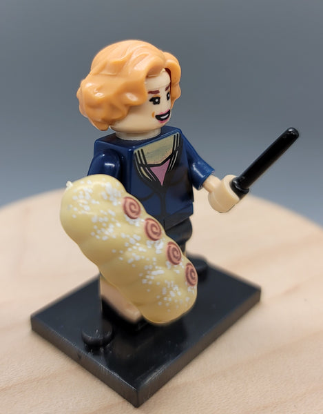 Queenie Goldstein Custom minifigure by Beaus Bricks.  Brand new in package.  Please visit shop, lots more!