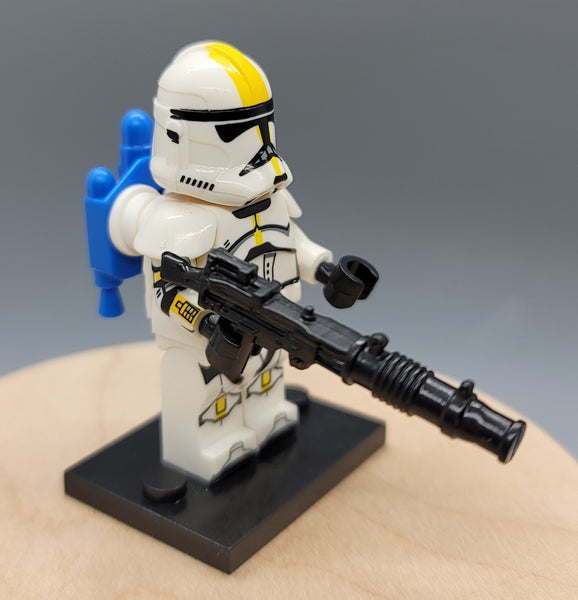 Clone Trooper 327 Reigment Custom minifigure. Brand new in package. Please visit shop, lots more!
