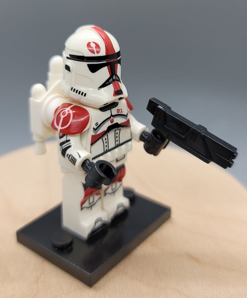 Clone Trooper 91 Regiment Custom minifigure. Brand new in package. Please visit shop, lots more!