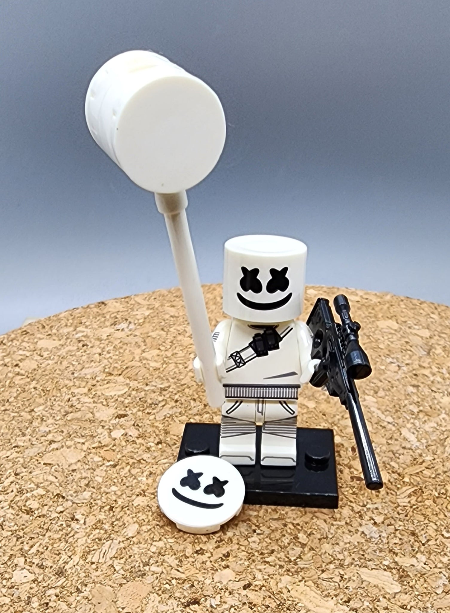 Marshmello Custom minifigure. Brand new in package. Please visit shop, lots more!