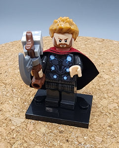 Thor Custom minifigure. Brand new in package. Please visit shop, lots more!