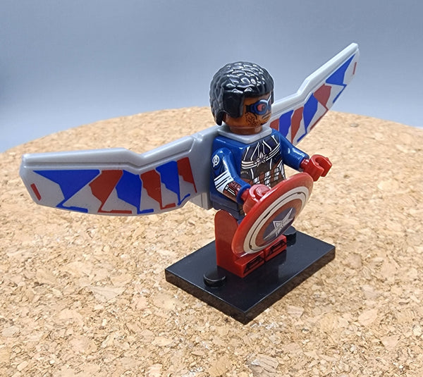 Falcon Custom minifigure. Brand new in package. Please visit shop, lots more!