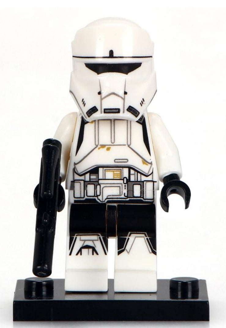 Storm Trooper Custom minifigure. Brand new in package. Please visit shop, lots more!